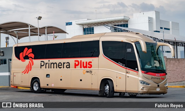 Primera Plus 5323 na cidade de Morelia, Michoacán, México, por Fabián Reyes. Número da foto: #13116112.
