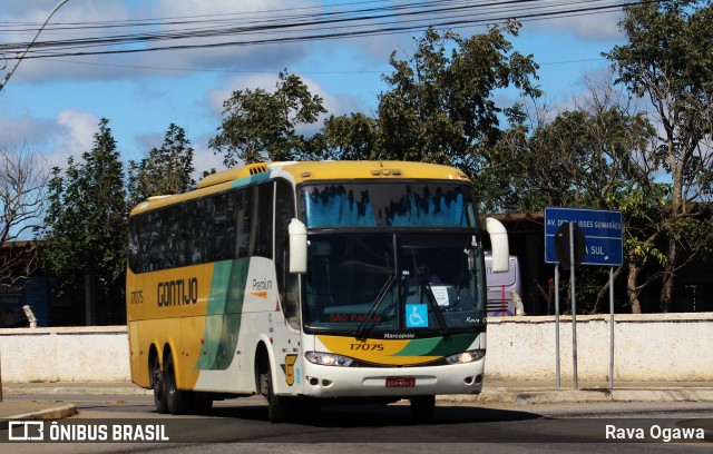 Empresa Gontijo de Transportes 17075 na cidade de Vitória da Conquista, Bahia, Brasil, por Rava Ogawa. Número da foto: #13115254.