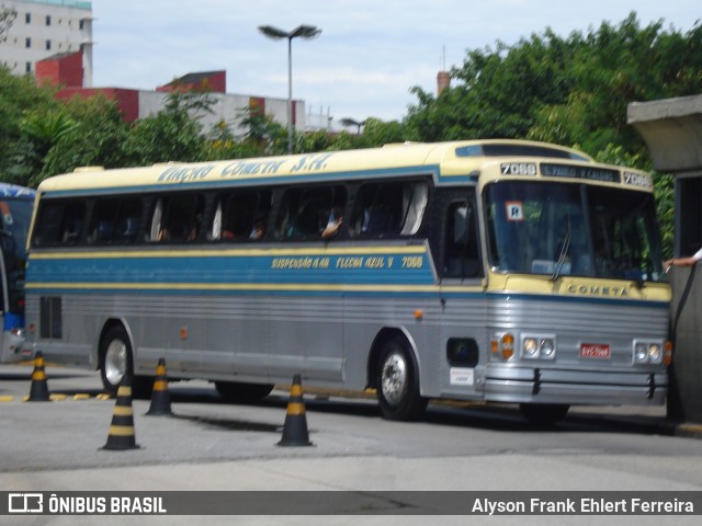 Viação Cometa 7068 na cidade de São Paulo, São Paulo, Brasil, por Alyson Frank Ehlert Ferreira. Número da foto: #13113485.