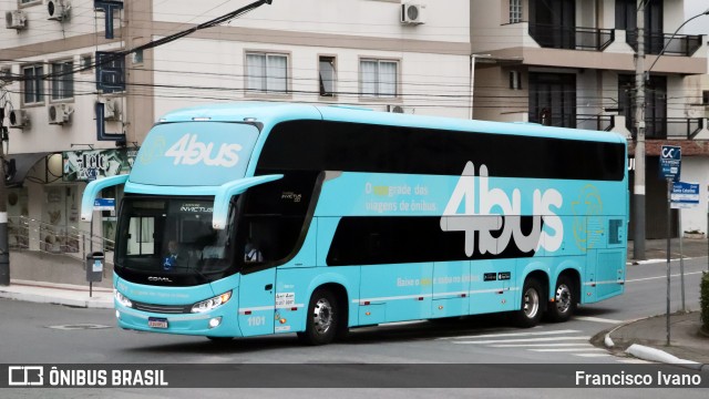 4bus - Cooperativa de Transporte Rodoviário de Passageiros Serviços e Tecnologia - Buscoop 1101 na cidade de Balneário Camboriú, Santa Catarina, Brasil, por Francisco Ivano. Número da foto: #13113949.