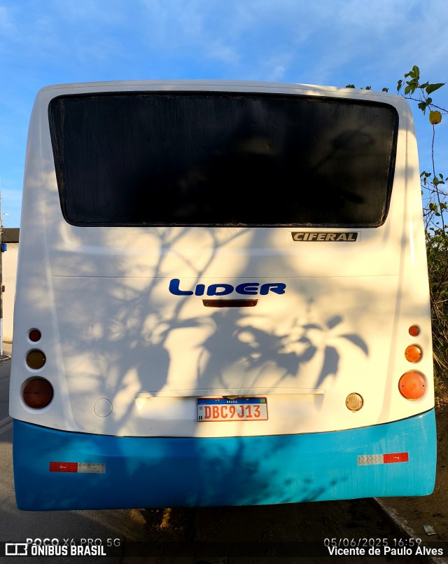 Líder Turismo 13 na cidade de Santo Antônio do Monte, Minas Gerais, Brasil, por Vicente de Paulo Alves. Número da foto: #13115919.
