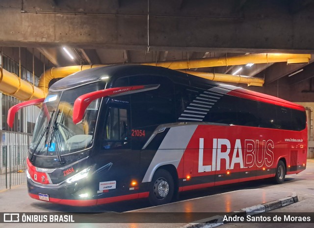 Lirabus 21054 na cidade de São Paulo, São Paulo, Brasil, por Andre Santos de Moraes. Número da foto: #13113465.