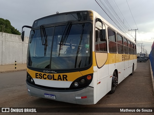 Escolares 3H53 na cidade de Luziânia, Goiás, Brasil, por Matheus de Souza. Número da foto: #13113822.