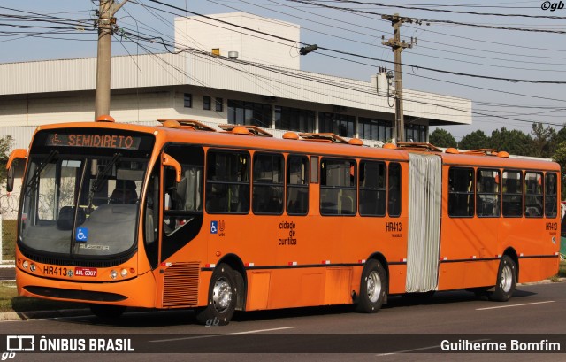 Auto Viação Redentor HR413 na cidade de Curitiba, Paraná, Brasil, por Guilherme Bomfim. Número da foto: #13116096.