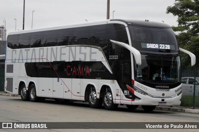 Auto Viação Catarinense 323033 na cidade de São Paulo, São Paulo, Brasil, por Vicente de Paulo Alves. Número da foto: #13115927.