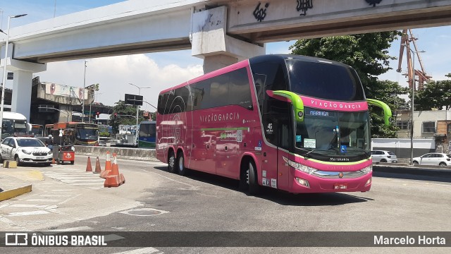 Viação Garcia 8515 na cidade de Rio de Janeiro, Rio de Janeiro, Brasil, por Marcelo Horta. Número da foto: #13116790.