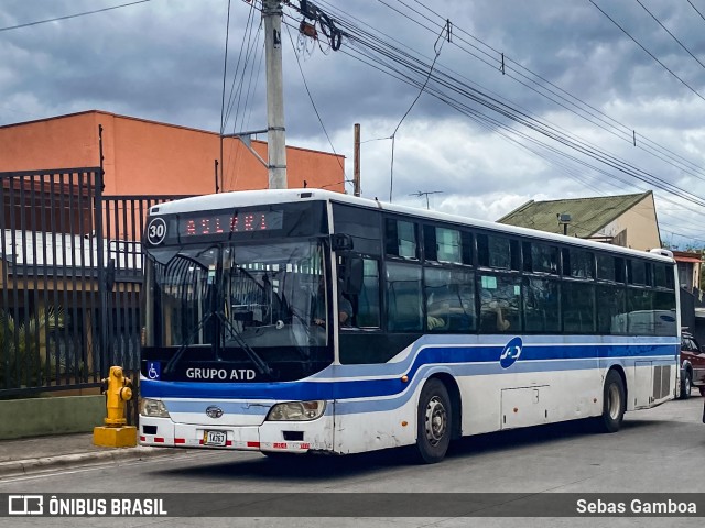 ATD - AutoTransportes Desamparados 30 na cidade de San Rafael Arriba, Desamparados, San José, Costa Rica, por Sebas Gamboa. Número da foto: #13116672.