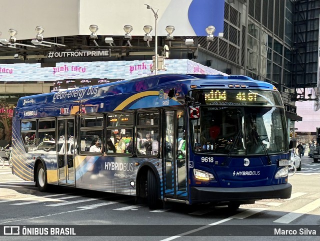 MTA New York City 9618 na cidade de New York, New York, Estados Unidos, por Marco Silva. Número da foto: #13118567.