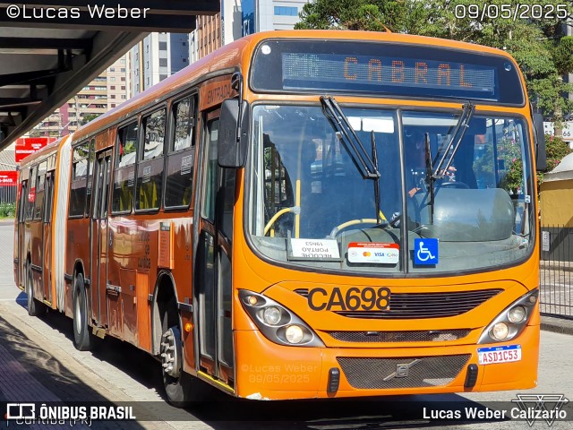 Auto Viação Santo Antônio CA698 na cidade de Curitiba, Paraná, Brasil, por Lucas Weber Calizario. Número da foto: #13116211.