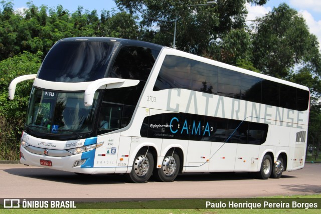 Auto Viação Catarinense 3703 na cidade de Curitiba, Paraná, Brasil, por Paulo Henrique Pereira Borges. Número da foto: #13118478.