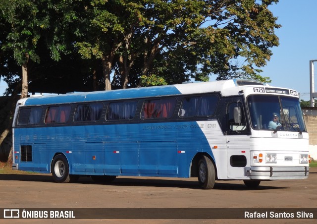 Ônibus Particulares 6761 na cidade de Artur Nogueira, São Paulo, Brasil, por Rafael Santos Silva. Número da foto: #13119331.
