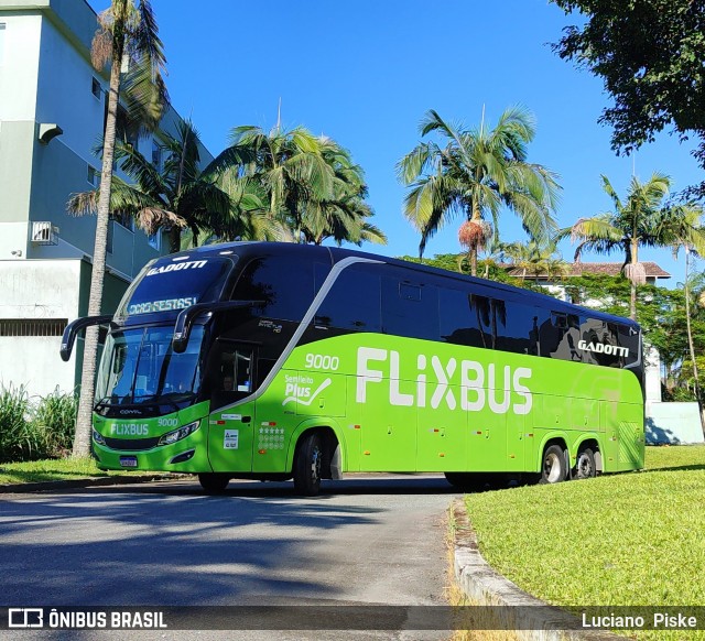 Auto Viação Gadotti 9000 na cidade de Jaraguá do Sul, Santa Catarina, Brasil, por Luciano  Piske. Número da foto: #13117861.