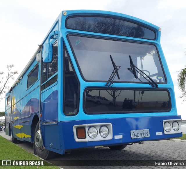 Motorhomes 9739 na cidade de Pelotas, Rio Grande do Sul, Brasil, por Fábio Oliveira. Número da foto: #13117898.