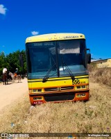 Ônibus Particulares 5562019 na cidade de Capistrano, Ceará, Brasil, por Wellington Araújo. Número da foto: #:id.