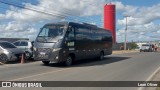 Ônibus Particulares 04 na cidade de Caruaru, Pernambuco, Brasil, por Leon Oliver. Número da foto: #13117852.