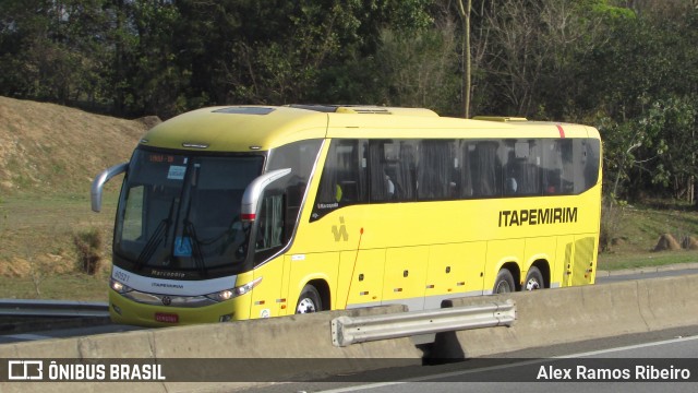 Viação Itapemirim 60521 na cidade de Roseira, São Paulo, Brasil, por Alex Ramos Ribeiro. Número da foto: #13183443.