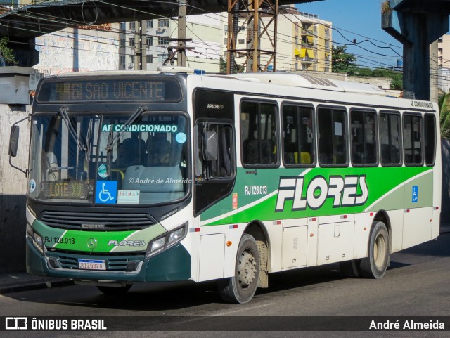 Transportes Flores RJ 128.013 na cidade de Duque de Caxias, Rio de Janeiro, Brasil, por André Almeida. Número da foto: #13183822.