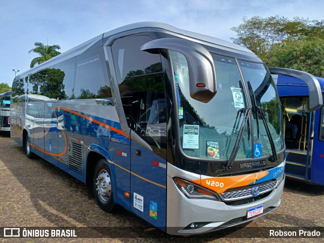 Centauro Turismo 4200 na cidade de Campinas, São Paulo, Brasil, por Robson Prado. Número da foto: #13180699.