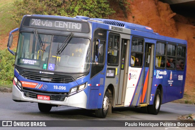 Transportes Capellini 19.096 na cidade de Campinas, São Paulo, Brasil, por Paulo Henrique Pereira Borges. Número da foto: #13182699.