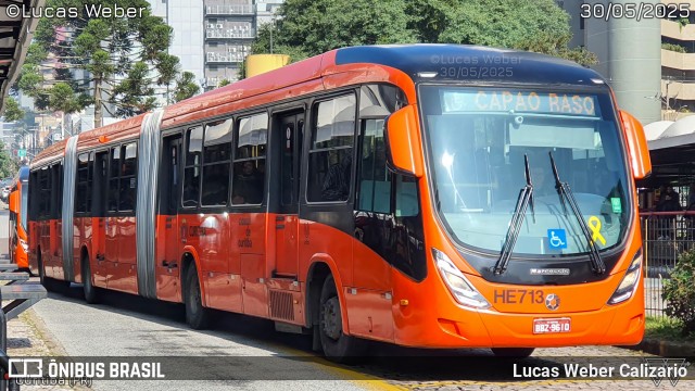 Auto Viação Redentor HE713 na cidade de Curitiba, Paraná, Brasil, por Lucas Weber Calizario. Número da foto: #13180675.