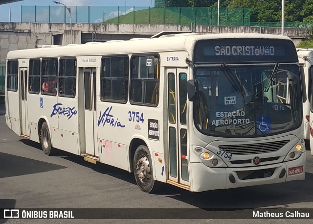 Expresso Vitória Bahia 3754 na cidade de Salvador, Bahia, Brasil, por Matheus Calhau. Número da foto: #13182043.