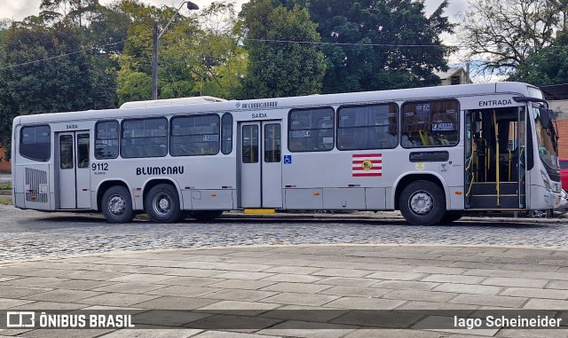 BluMob - Concessionária de Transporte Urbano de Blumenau 9112 na cidade de Blumenau, Santa Catarina, Brasil, por Iago Scheineider. Número da foto: #13205584.