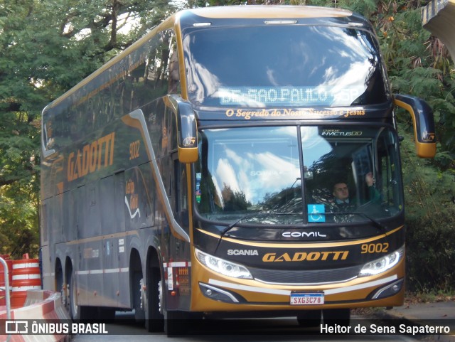 Auto Viação Gadotti 9002 na cidade de São Paulo, São Paulo, Brasil, por Heitor de Sena Sapaterro. Número da foto: #13205695.