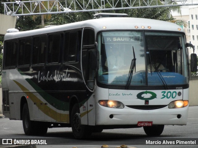 Expresso Linha Verde 300 na cidade de Salvador, Bahia, Brasil, por Marcio Alves Pimentel. Número da foto: #13207078.