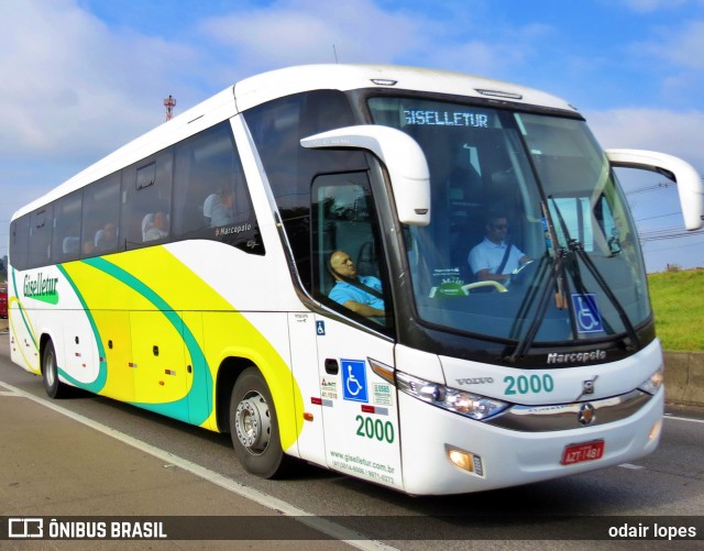 GiselleTur Turismo 2000 na cidade de Caçapava, São Paulo, Brasil, por odair lopes. Número da foto: #13206816.