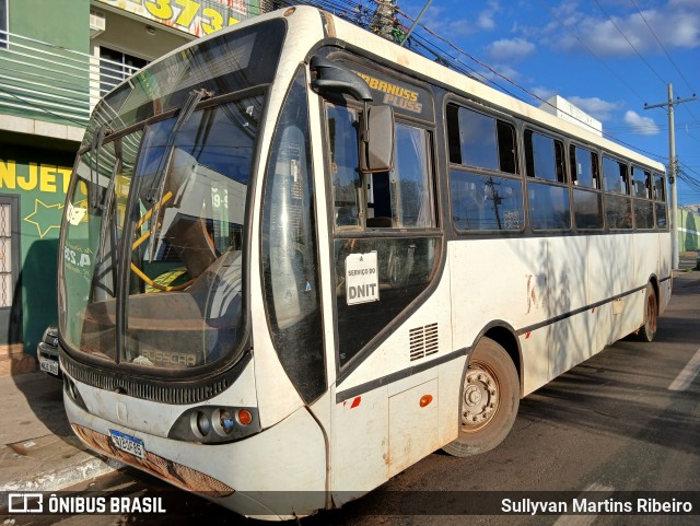 Ônibus Particulares 1585 na cidade de Anápolis, Goiás, Brasil, por Sullyvan Martins Ribeiro. Número da foto: #13207035.