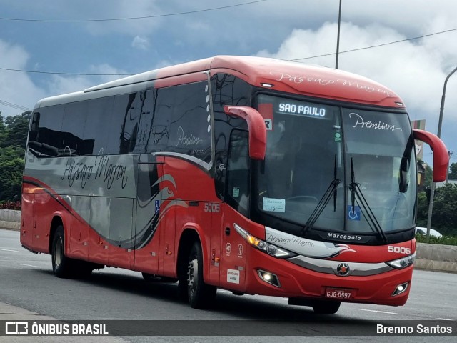 Empresa de Ônibus Pássaro Marron 5005 na cidade de São Paulo, São Paulo, Brasil, por Brenno Santos. Número da foto: #13205388.