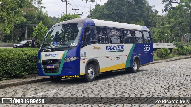 Viação Cedro 2555 na cidade de Petrópolis, Rio de Janeiro, Brasil, por Zé Ricardo Reis. Número da foto: #13206206.