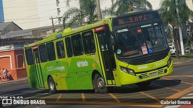 Santo Antônio Transportes Niterói 2.2.025 na cidade de Niterói, Rio de Janeiro, Brasil, por Gabriel Sousa. Número da foto: #13206622.