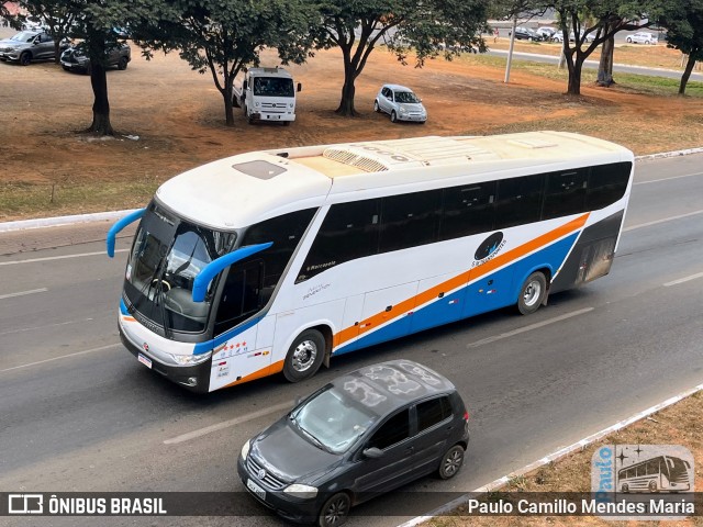Ônibus Particulares  na cidade de Riacho Fundo, Distrito Federal, Brasil, por Paulo Camillo Mendes Maria. Número da foto: #13206508.