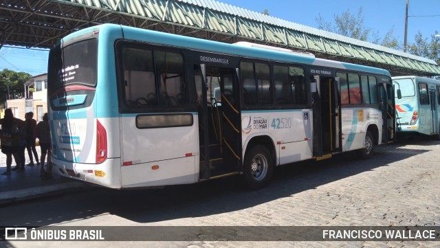 Auto Viação Dragão do Mar 42520 na cidade de Fortaleza, Ceará, Brasil, por FRANCISCO WALLACE. Número da foto: #13205443.