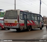 Holding Express 92 na cidade de Villa El Salvador, Lima, Lima Metropolitana, Peru, por Fabricio Cortez. Número da foto: #:id.