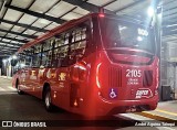 TCGL - Transportes Coletivos Grande Londrina 2105 na cidade de Londrina, Paraná, Brasil, por André Aguirra Taioqui. Número da foto: #13206608.