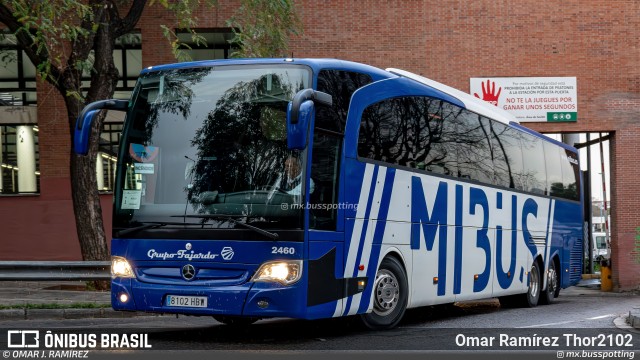 Grupo Fajardo 2460 na cidade de Sevilla, Sevilla, Andalucía, Espanha, por Omar Ramírez Thor2102. Número da foto: #13208162.