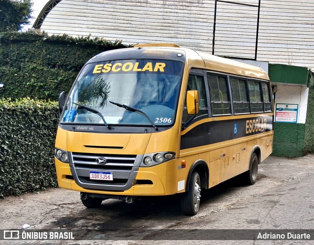 Viação Cedro 2506 na cidade de Petrópolis, Rio de Janeiro, Brasil, por Adriano Duarte. Número da foto: #13209025.