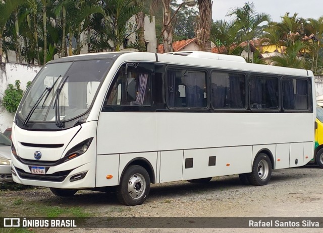 Ônibus Particulares 44 na cidade de São Paulo, São Paulo, Brasil, por Rafael Santos Silva. Número da foto: #13209076.
