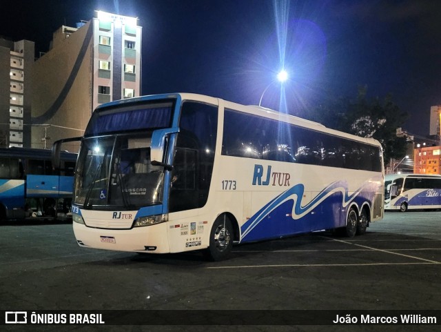 RJ Tur Transportes 1773 na cidade de Aparecida, São Paulo, Brasil, por João Marcos William. Número da foto: #13208676.