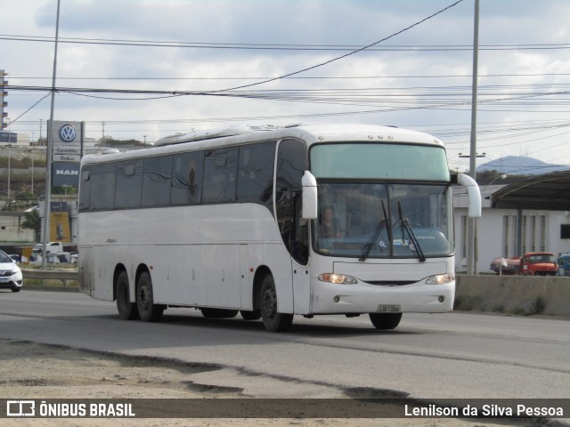 Ônibus Particulares 1258 na cidade de Caruaru, Pernambuco, Brasil, por Lenilson da Silva Pessoa. Número da foto: #13208698.