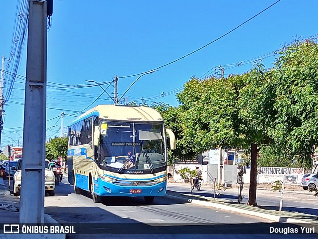 Jotamar Comércio de Peças e Transportes Rodoviários 1037011 na cidade de Bom Jesus da Lapa, Bahia, Brasil, por Douglas Yuri. Número da foto: #13207525.