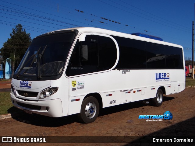 Líder Transporte 2006 na cidade de Ibirubá, Rio Grande do Sul, Brasil, por Emerson Dorneles. Número da foto: #13207690.