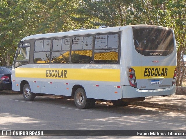 Escolares 6D43 na cidade de Três Corações, Minas Gerais, Brasil, por Fábio Mateus Tibúrcio. Número da foto: #13208482.