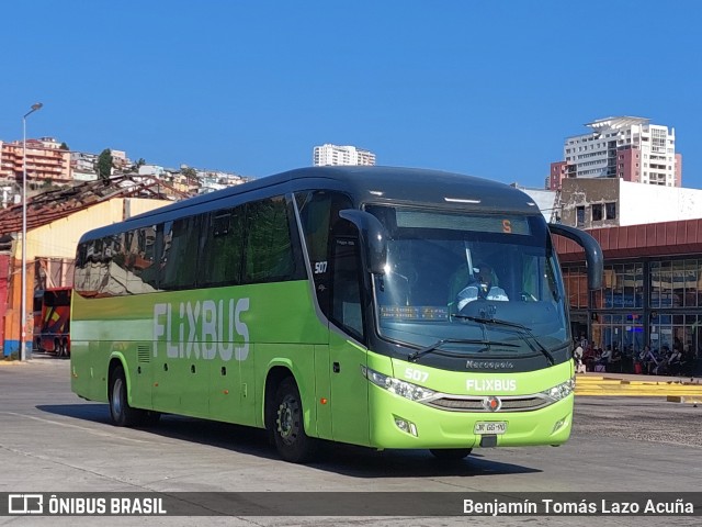 FlixBus 507 na cidade de Valparaíso, Valparaíso, Valparaíso, Chile, por Benjamín Tomás Lazo Acuña. Número da foto: #13207423.