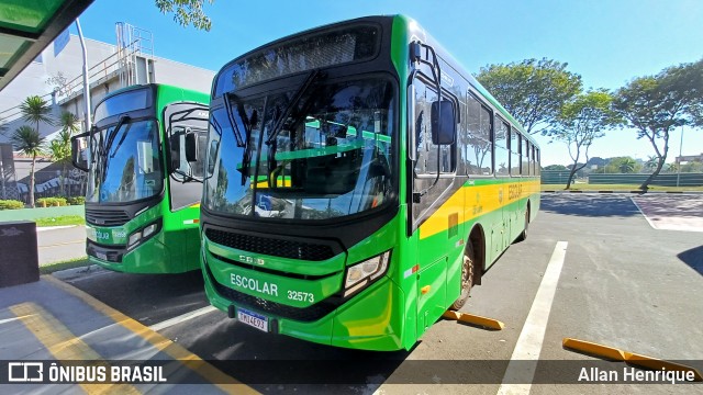Transportes Capellini 32573 na cidade de Paulínia, São Paulo, Brasil, por Allan Henrique. Número da foto: #13209834.