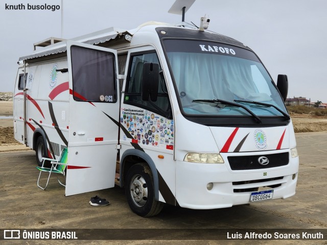 Motorhomes KAFOFO na cidade de Rio Grande, Rio Grande do Sul, Brasil, por Luis Alfredo Soares Knuth. Número da foto: #13211944.