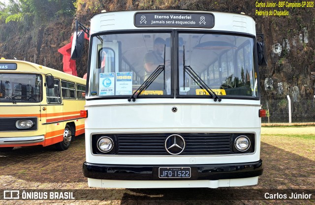 Ônibus Particulares 1522 na cidade de Campinas, São Paulo, Brasil, por Carlos Júnior. Número da foto: #13210569.