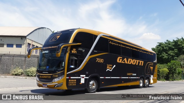 Auto Viação Gadotti 7030 na cidade de São Paulo, São Paulo, Brasil, por Francisco Ivano. Número da foto: #13211405.